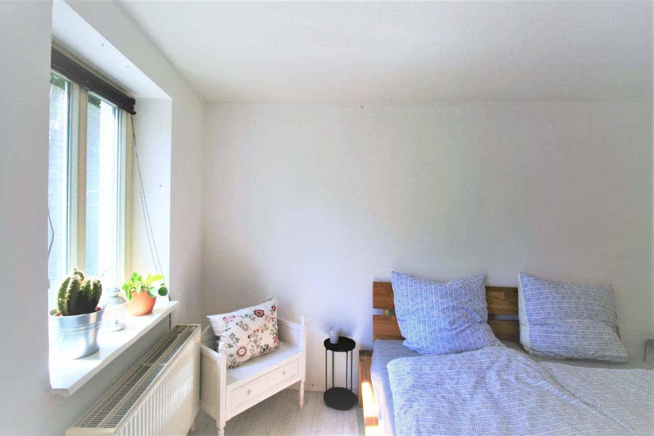 Zentrale Ferienwohnung „Treibholz“ Im Sonnenblumenhaus Фленсбург Екстер'єр фото