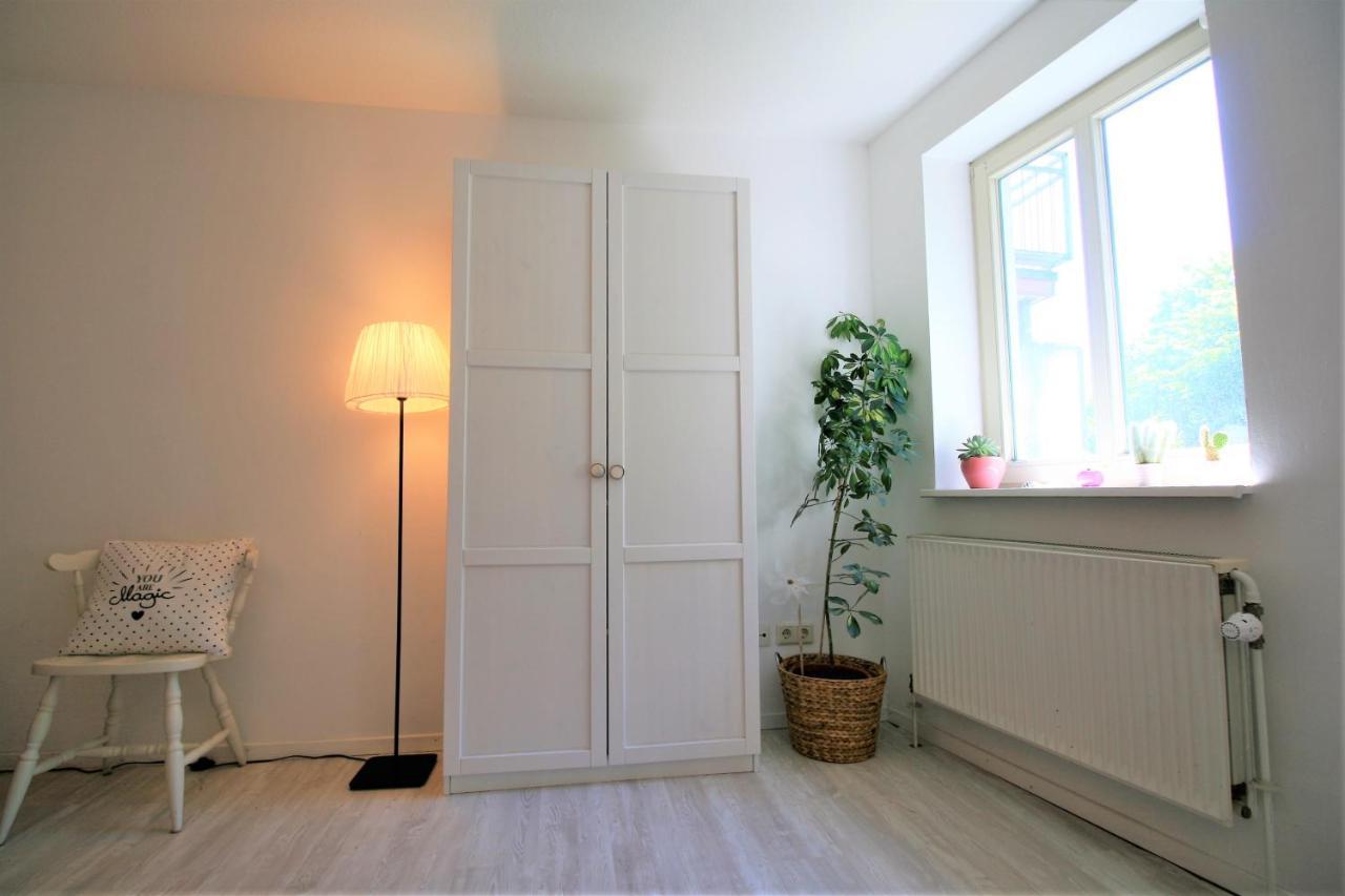 Zentrale Ferienwohnung „Treibholz“ Im Sonnenblumenhaus Фленсбург Екстер'єр фото
