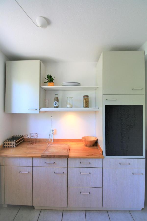 Zentrale Ferienwohnung „Treibholz“ Im Sonnenblumenhaus Фленсбург Екстер'єр фото
